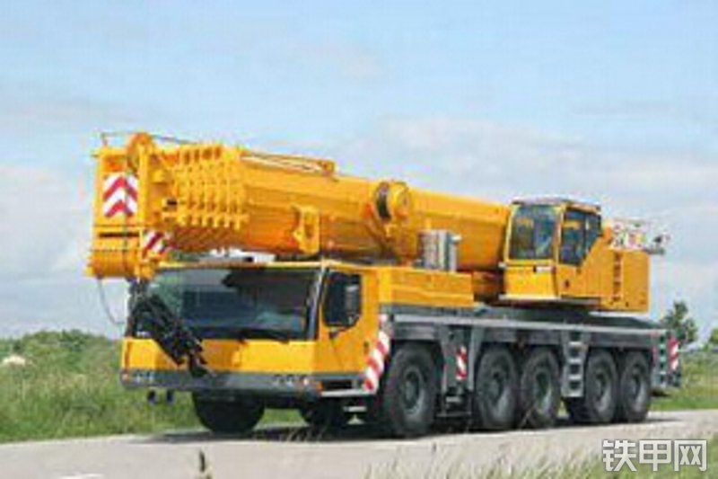 利勃海尔ltm1200全路面汽车起重机