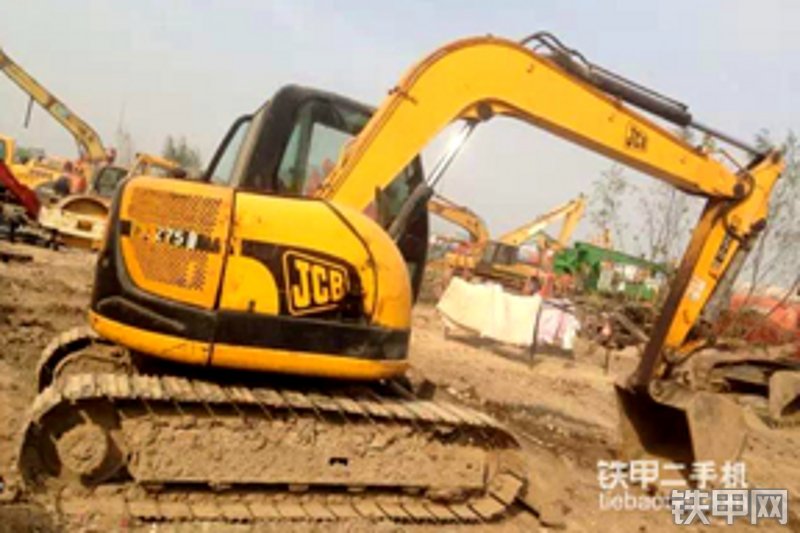 杰西博jcb75履带式挖掘机