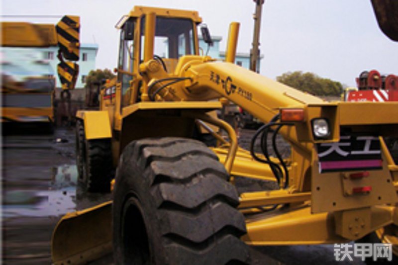 天工py1801平地机