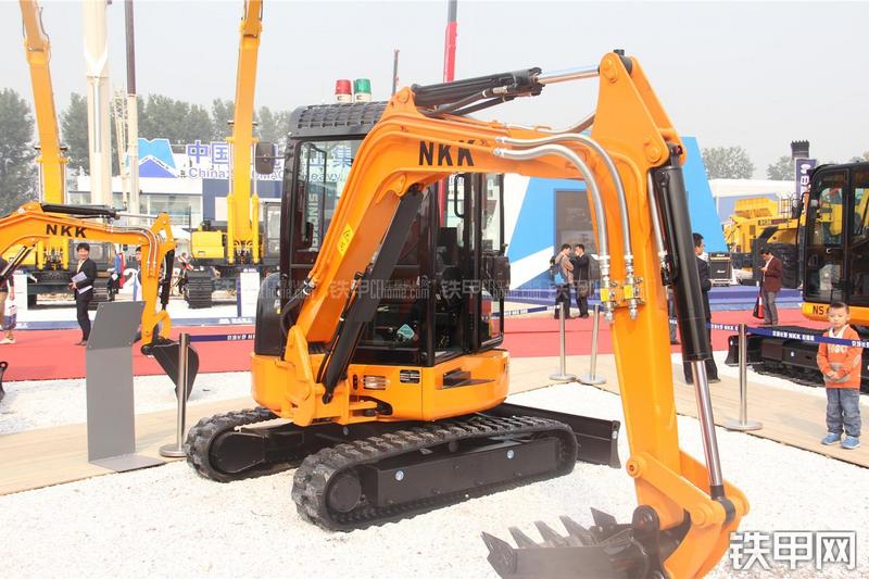 京城长野ns15轮式挖掘机