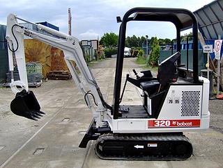 山猫 Bobcat320L 挖掘机图片