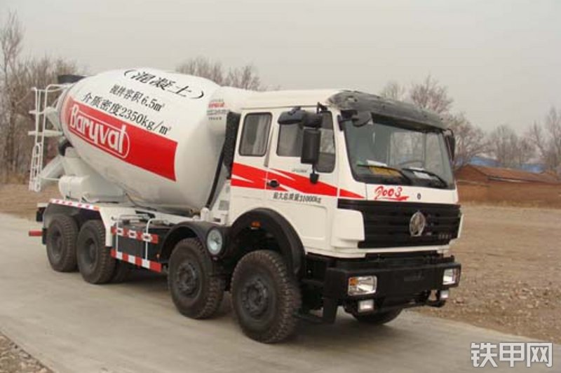 北奔重汽nd5313gjbz搅拌运输车