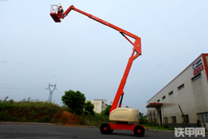 运想重工gtzz20z曲臂式高空作业平台