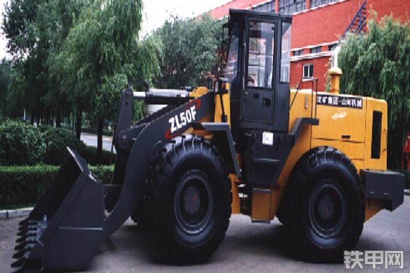 沈阳山河zl50f轮式装载机