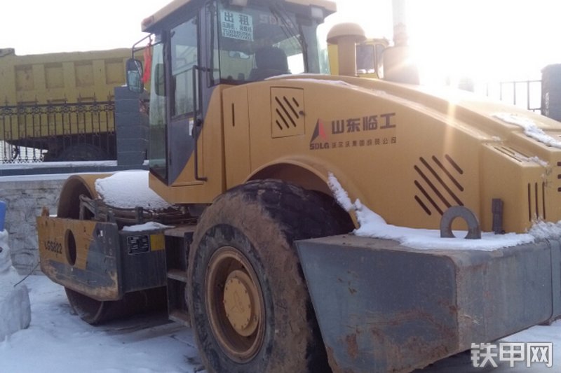 山东临工lgs822轮式装载机