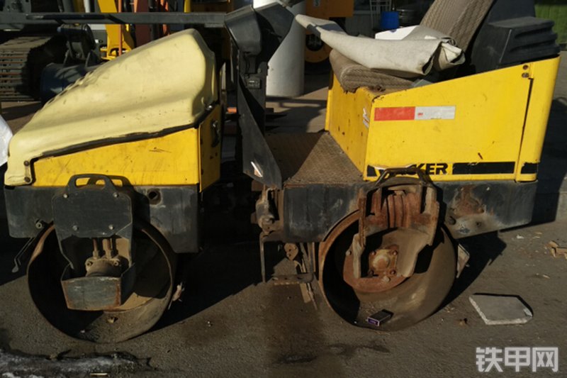 威克诺森rd11双钢轮压路机