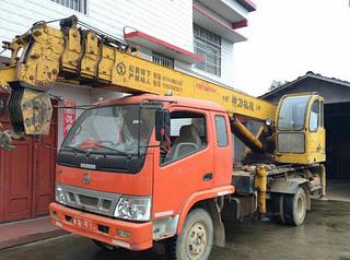 蘭考神力重工 神力機(jī)械-8噸 起重機(jī)圖片