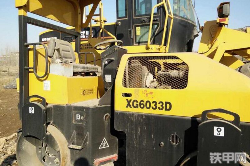 厦工xd6033d双钢轮压路机