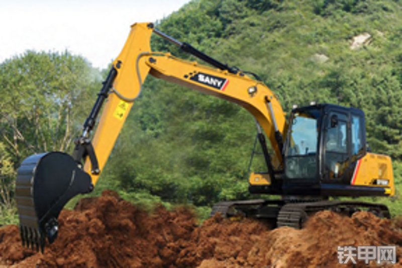 三一重工sy155c-10履带式挖掘机