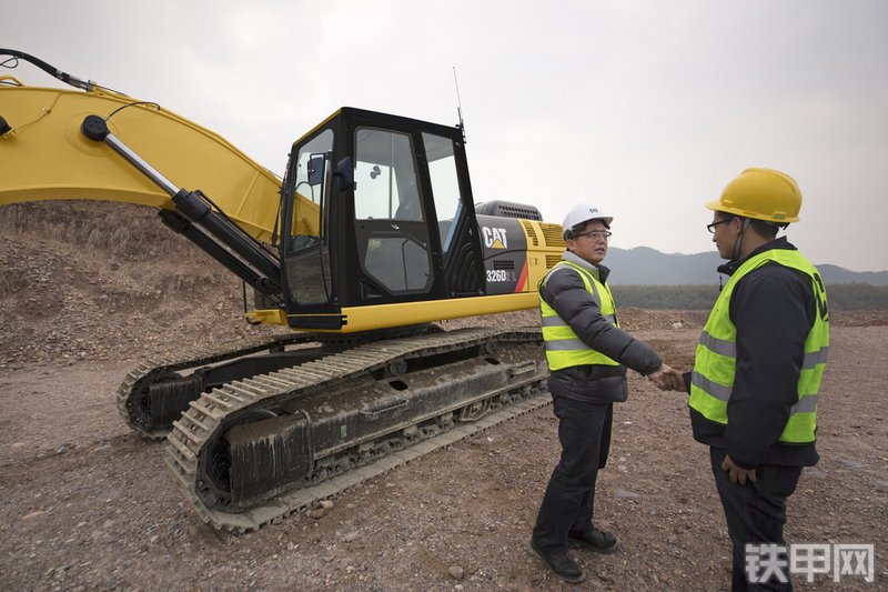 卡特彼勒CAT®326D2 L 液压挖掘机局部