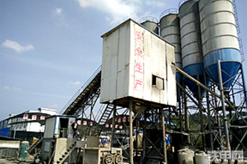 通盟机械hzs75混凝土工程站