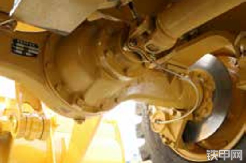 山工SEM618D装载机整机外观