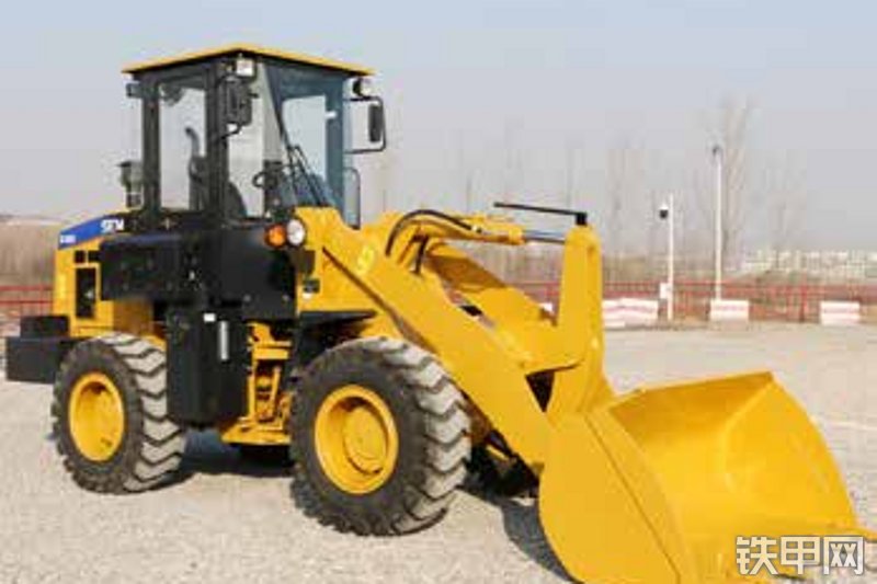 山工SEM618D装载机整机外观