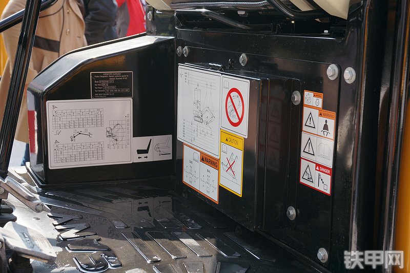 三一重工SY16C-10挖掘机其他