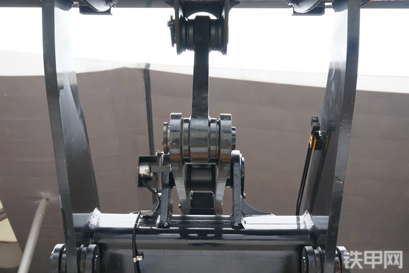 三一重工SW405K装载机局部