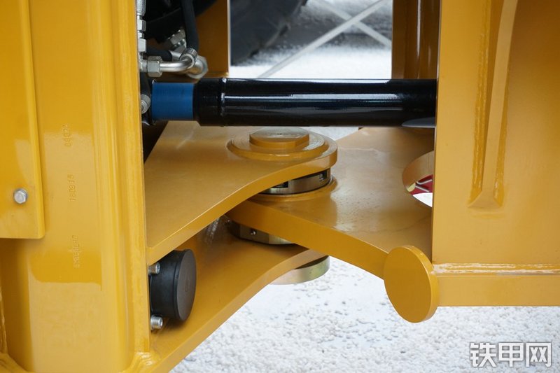 三一重工SW405K装载机局部