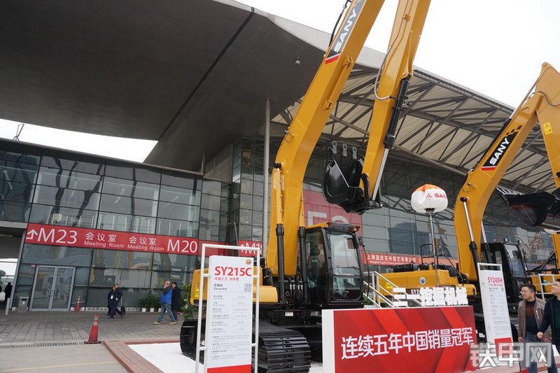 三一重工sy215c-10jcb履带式挖掘机