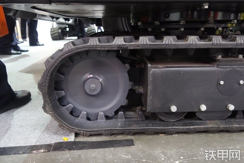 恒特重工HT08挖掘机局部