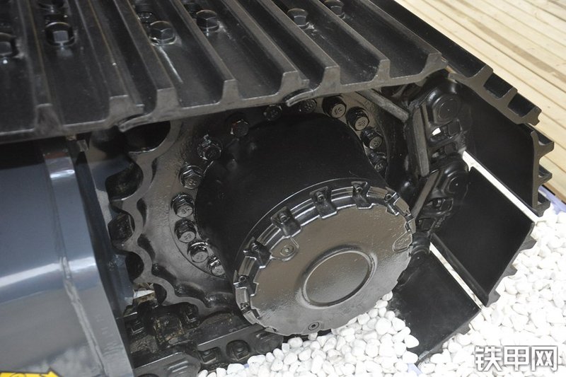 国机重工GE380H挖掘机局部