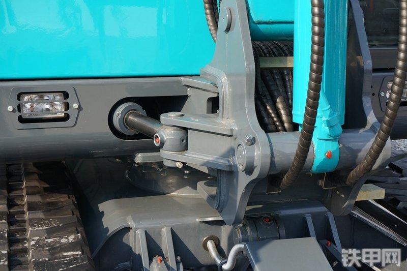 山河智能SWE60B挖掘机局部