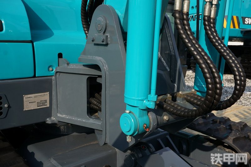 山河智能SWE80B挖掘机局部