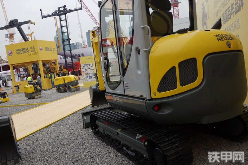 威克诺森6003挖掘机整机外观