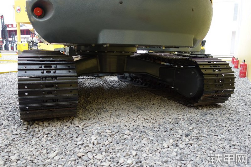 威克诺森6003挖掘机局部