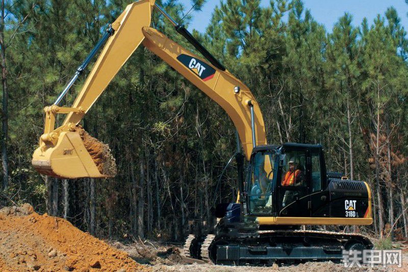 卡特彼勒318DL液压挖掘机整机外观