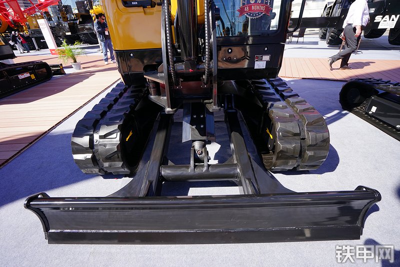 三一重工SY50U挖掘机局部