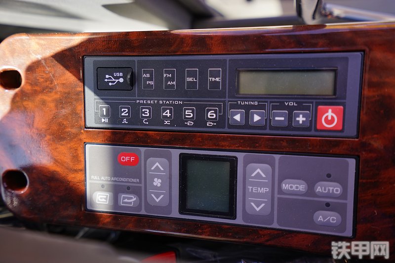 三一重工SY500H挖掘机局部