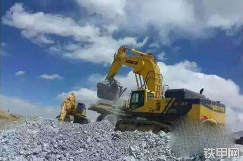 力士德SC8050挖掘机整机外观