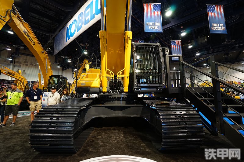 神钢SK500LC-10挖掘机局部