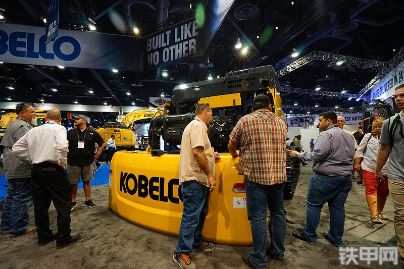 神钢SK500LC-10挖掘机局部