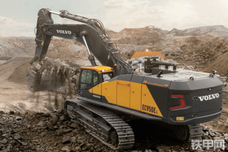 沃尔沃EC950EL挖掘机整机外观