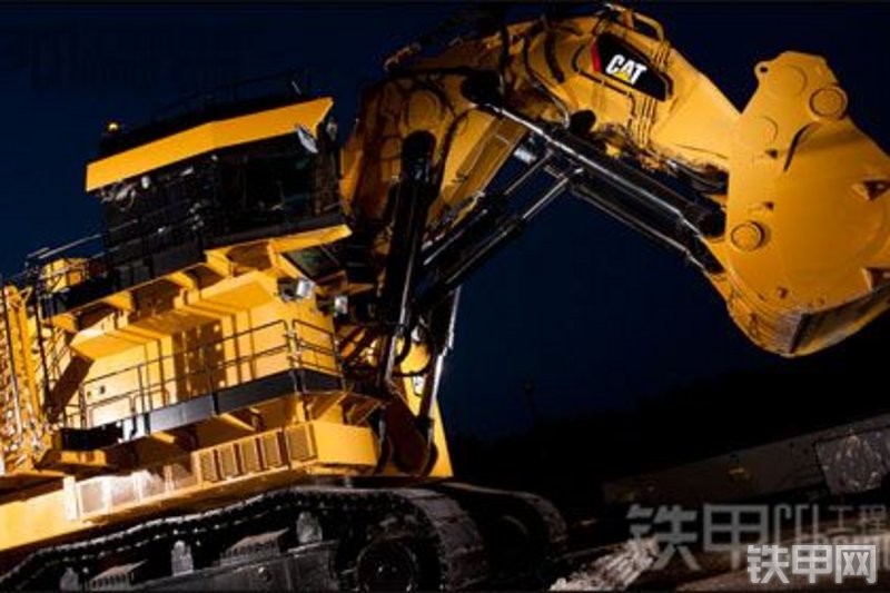 卡特彼勒6120B H挖掘机整机外观