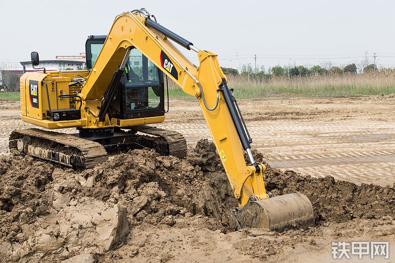 卡特彼勒308E2小型液压挖掘机整机外观