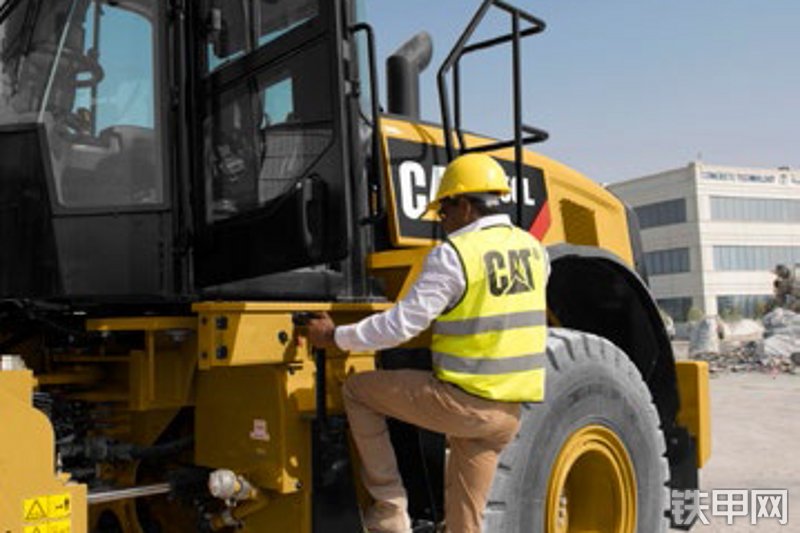 卡特彼勒962L装载机局部