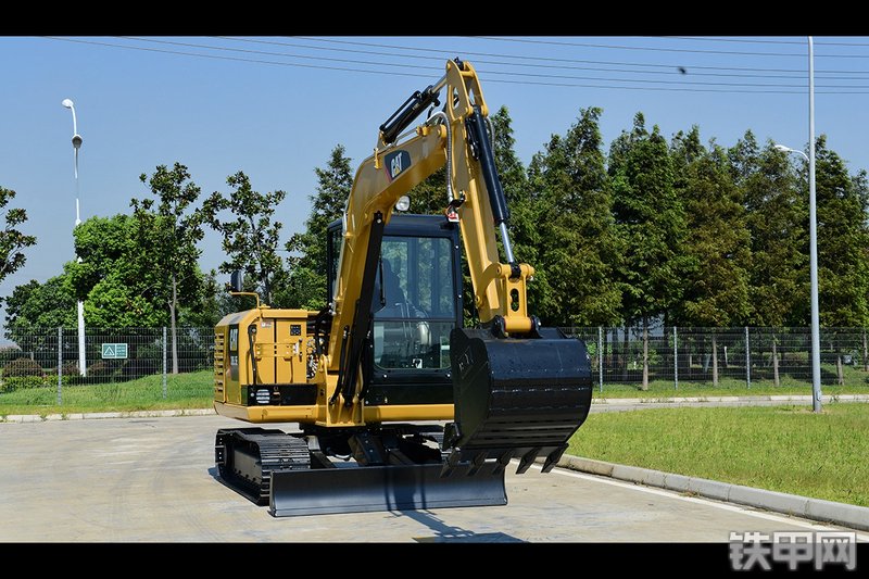 卡特彼勒306E2小型液压挖掘机整机外观