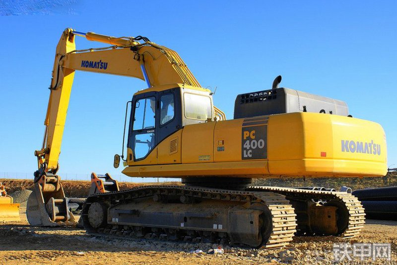 小松PC400LC-8挖掘机整机外观