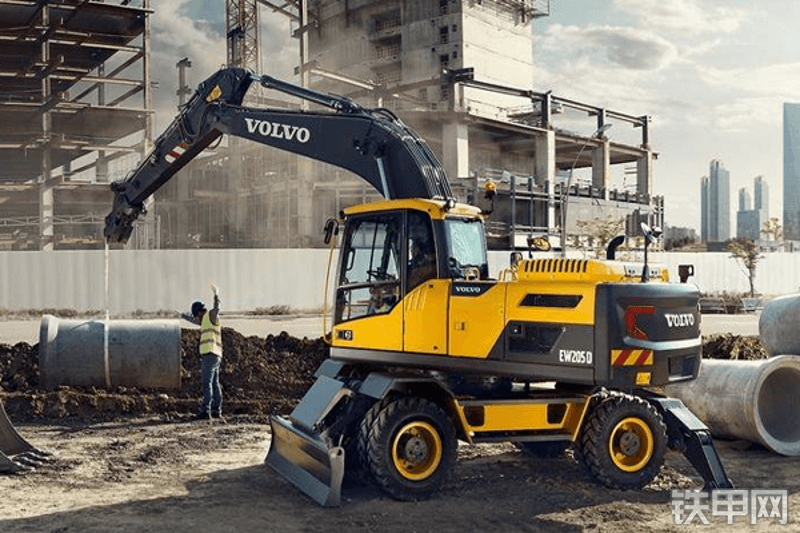 沃尔沃EW205D挖掘机整机外观
