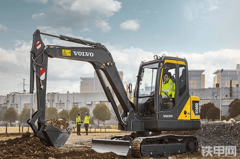 沃尔沃EC60D挖掘机整机外观