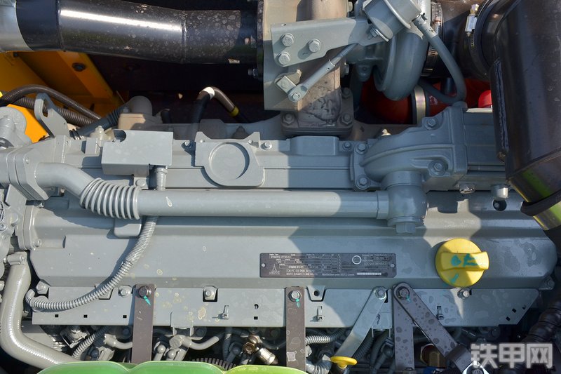 山东临工E6210F挖掘机局部