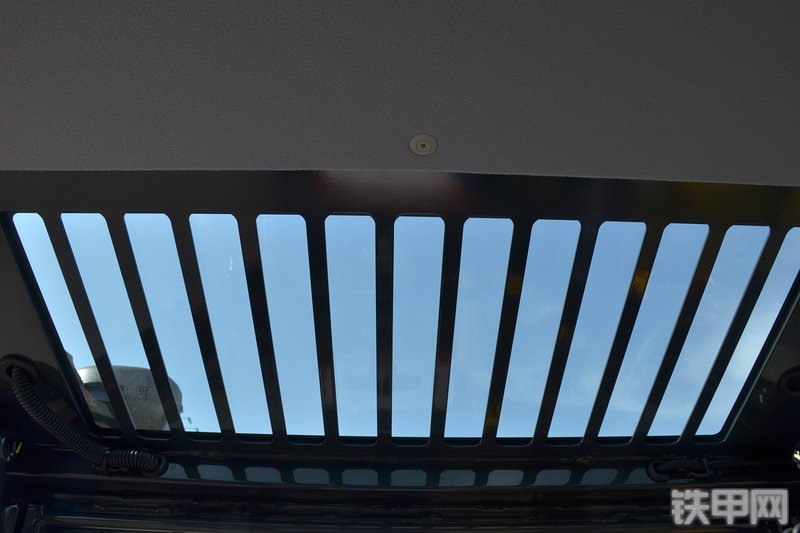 小松PC56-7挖掘机局部