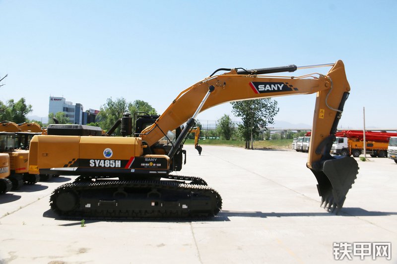 三一重工SY485H挖掘机整机外观