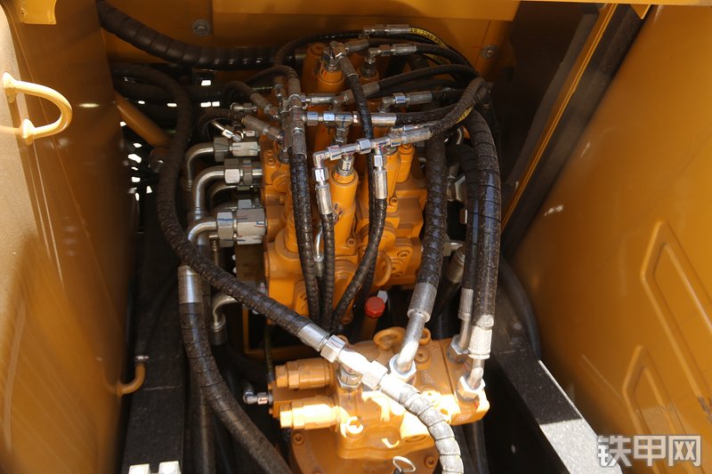 三一重工SY115C挖掘机局部