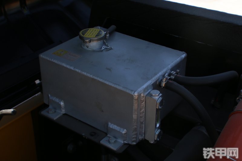 三一重工SY115C挖掘机局部