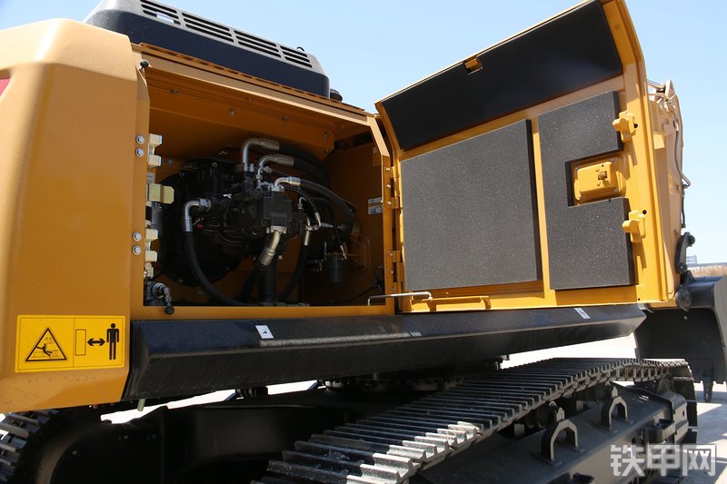 三一重工SY485H挖掘机局部