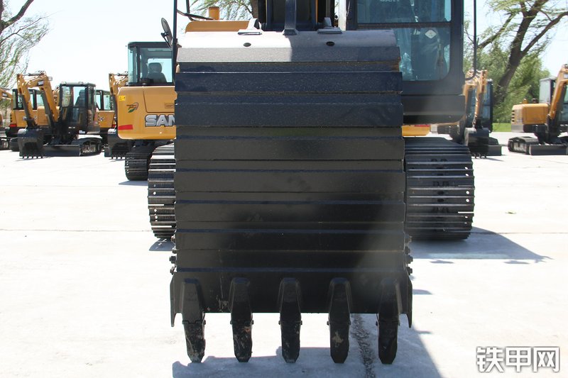 三一重工SY115C挖掘机局部