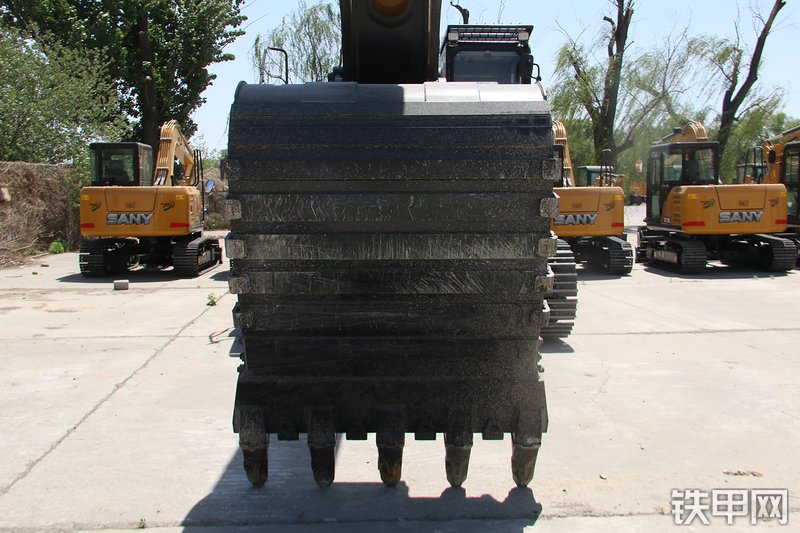 三一重工SY485H挖掘机局部