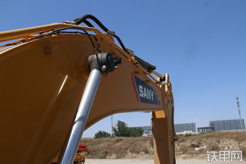 三一重工SY485H挖掘机局部